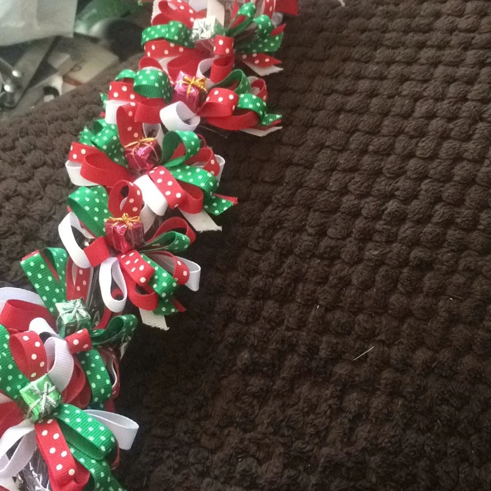 New lot of holiday barrettes